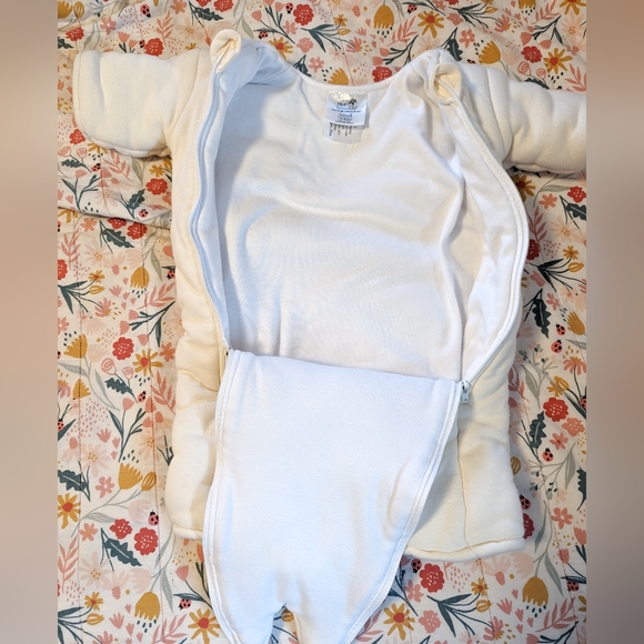 Merlin Magic Sleepsuit - Picture 3 of 5